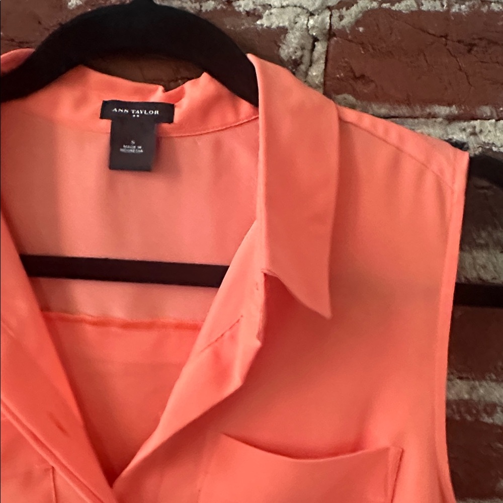 Ann Taylor Sleeveless Orange Top - Size Small - Picture 3 of 5